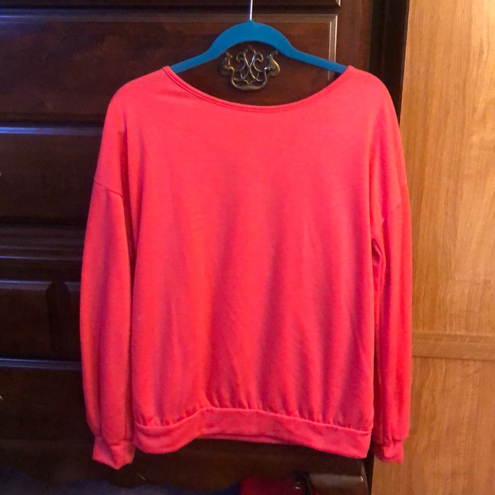 Coral Boutique top. Brand is twenty second